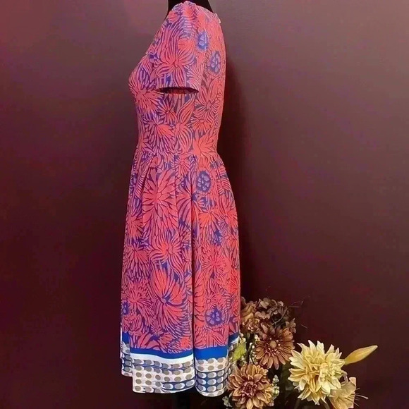 LuLaRoe XS Coral Short Sleeve Stretch Textured Skater Dress - Picture 3 of 9